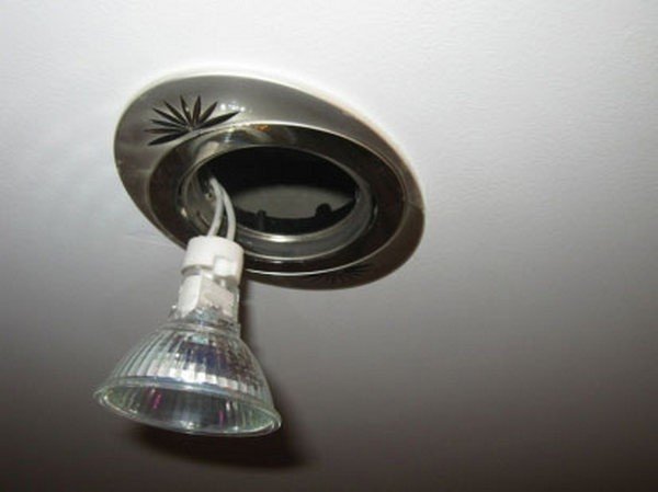 Лампочки для подвесного потолка