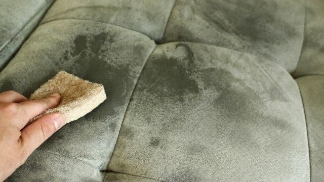 Как почистить утюг от пригоревшей ткани в домашних условиях и другие бытовые хитрости, как избавиться от пятен на ткани