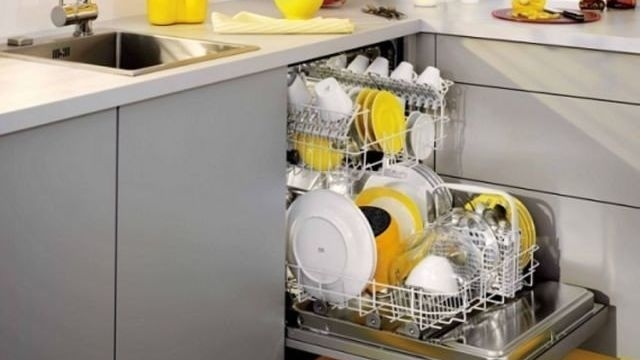 Соль для посудомоечной машины: как засыпать, количество, советы по выбору