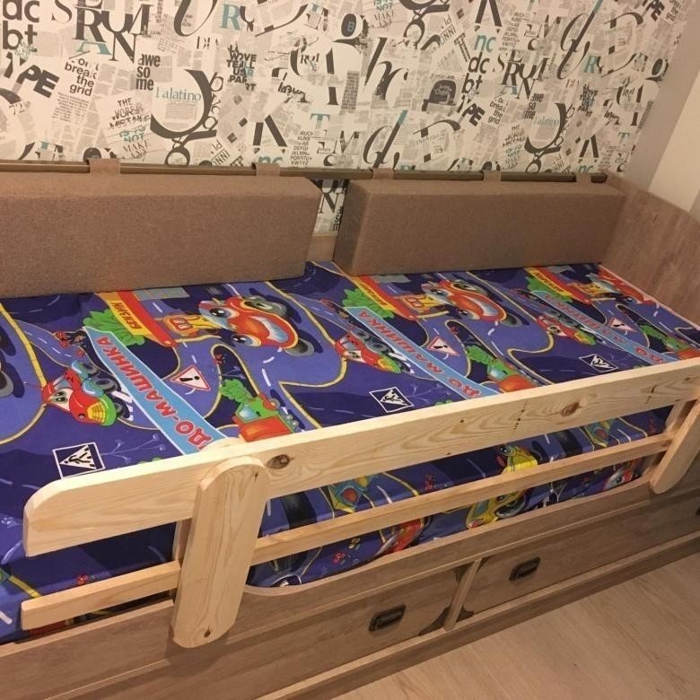Бортик на детскую кровать