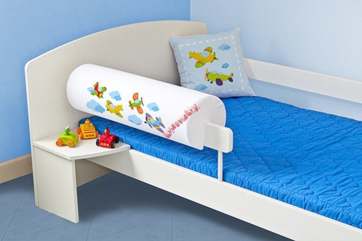 Защитные валики для детской кроватки