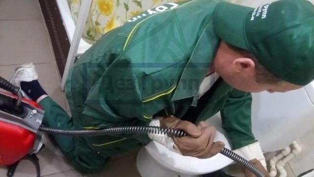 Как пробить трубу на кухне: засор в сливной трубе, что делать если засорилась труба, как почистить канализационную трубу, чем лучше это сделать