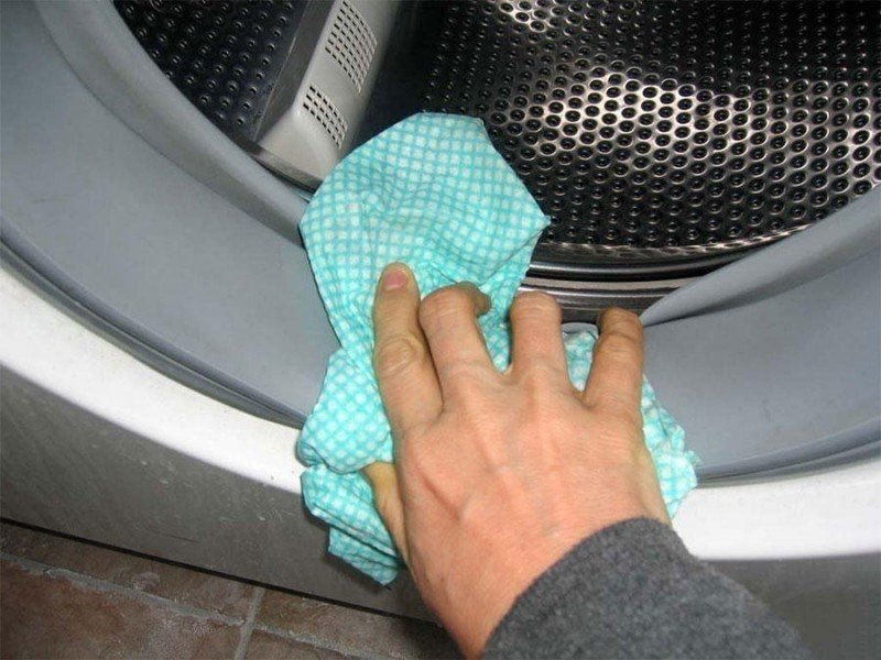 Очистил бак стиральной машины