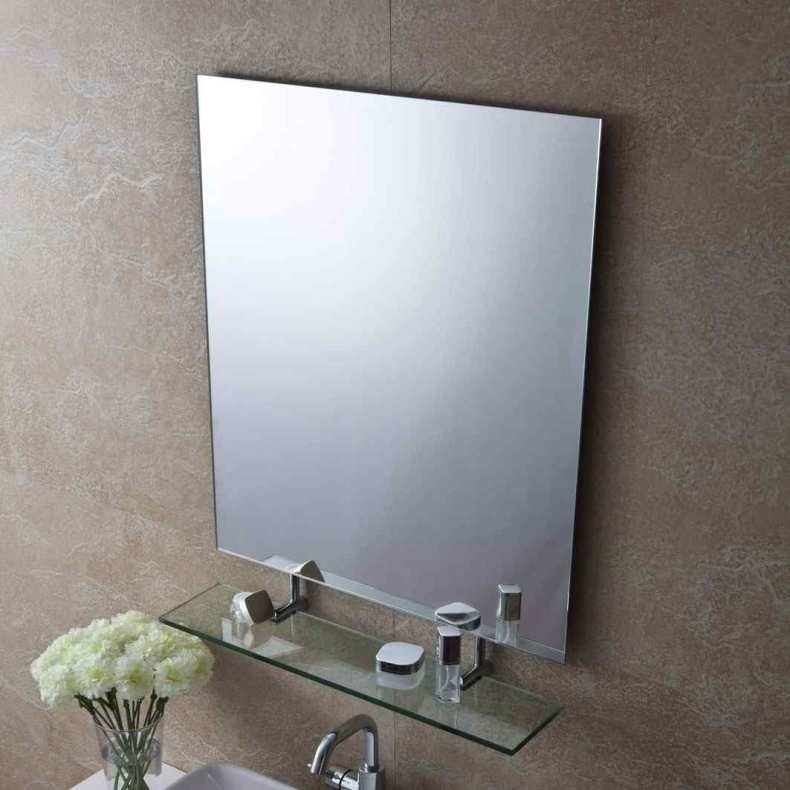 Зеркало с полочкой для ванной
